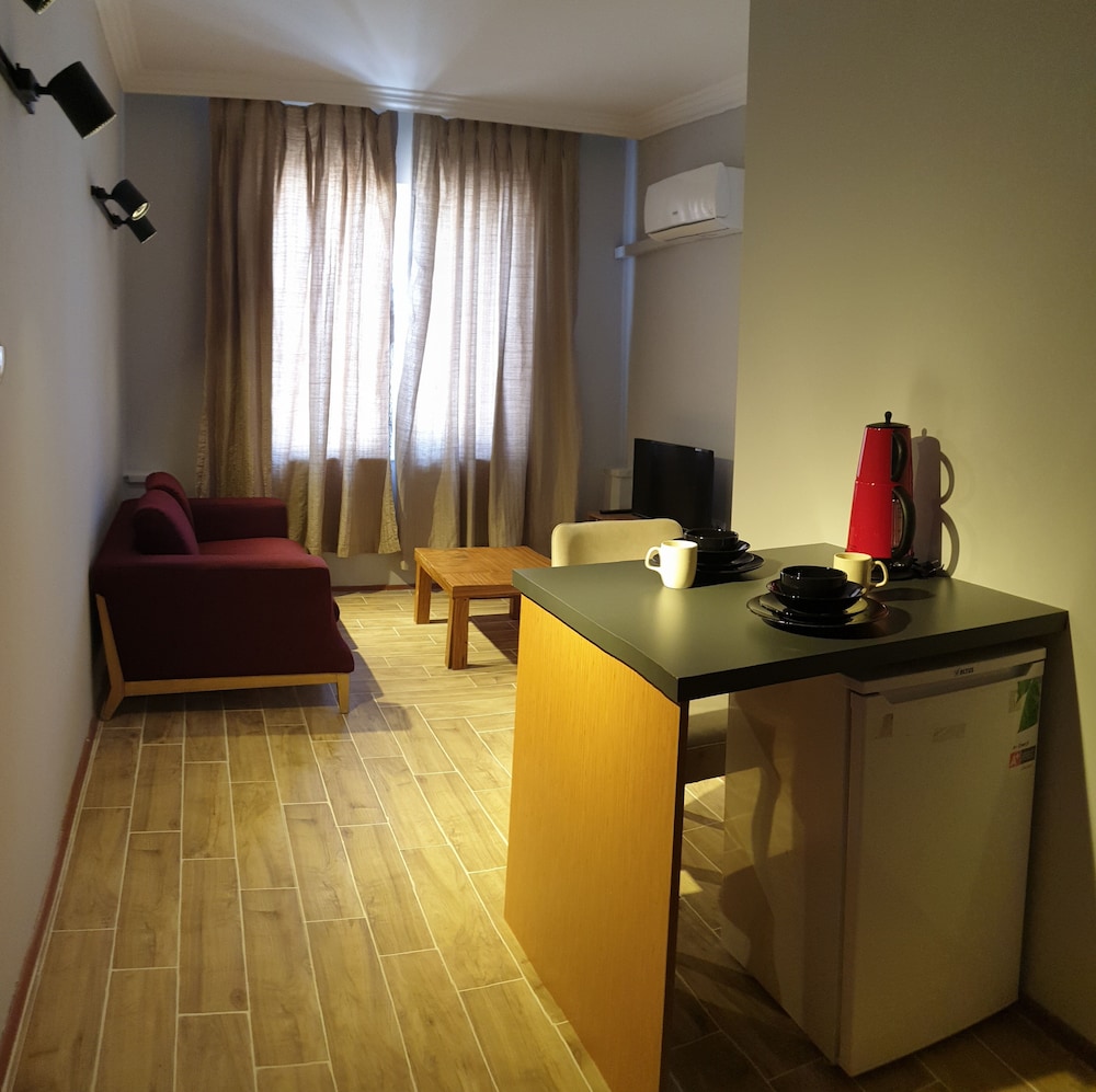 Tepe Hotel & Business Suite 20/27