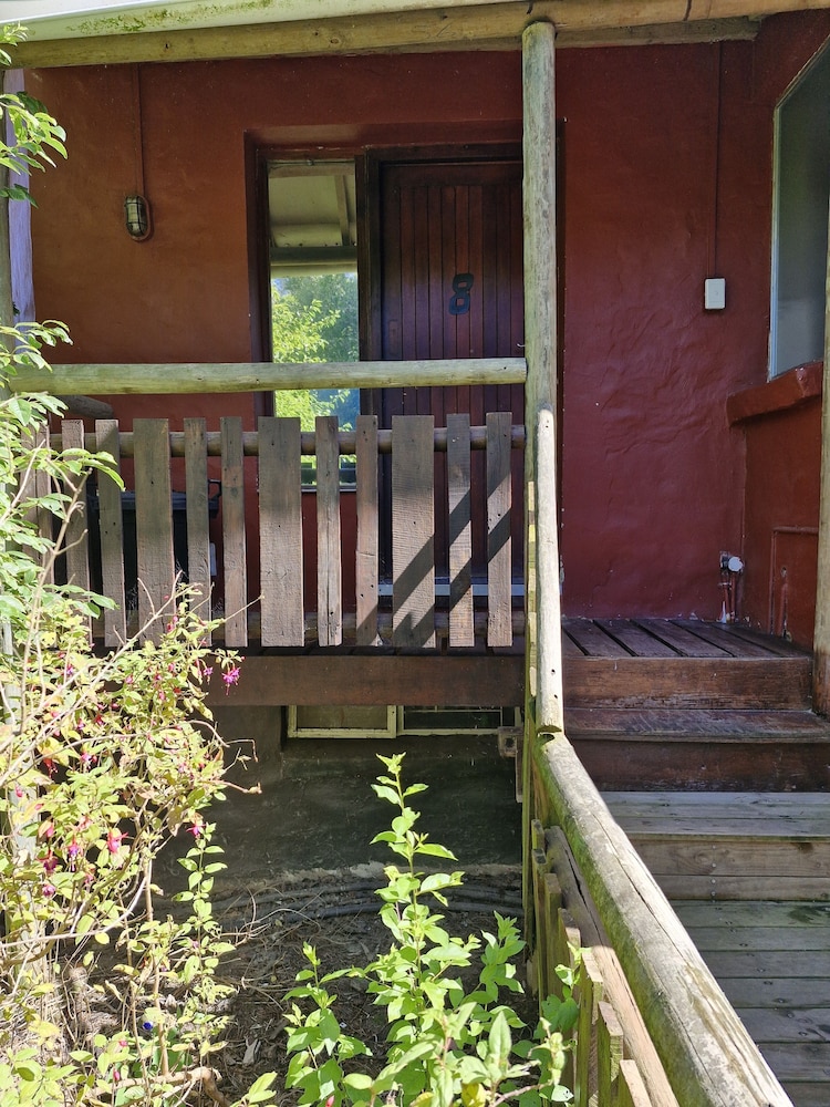 Ibis Place Guest House 21/50