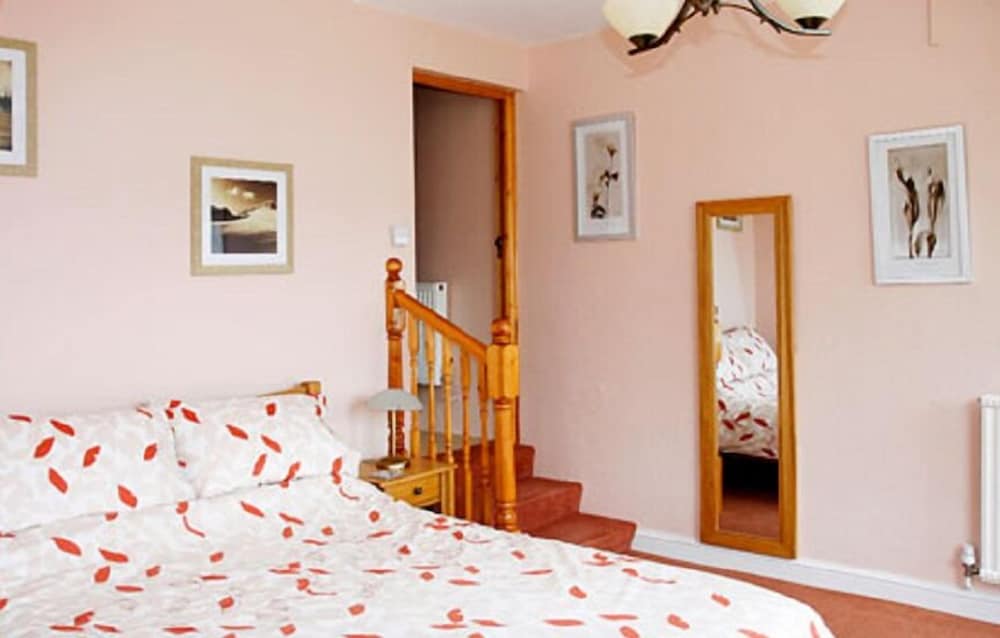 Hillbrow Farm B&B 6/11