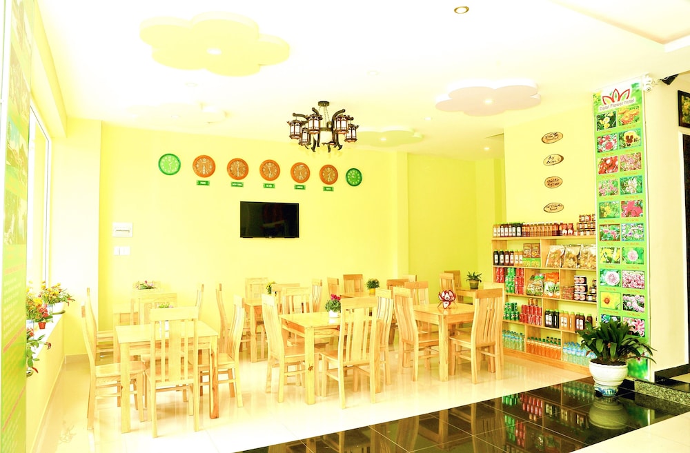Dalat Flower Hotel 52/72