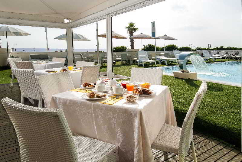 Mediterraneo Hotel Riccione 17/20