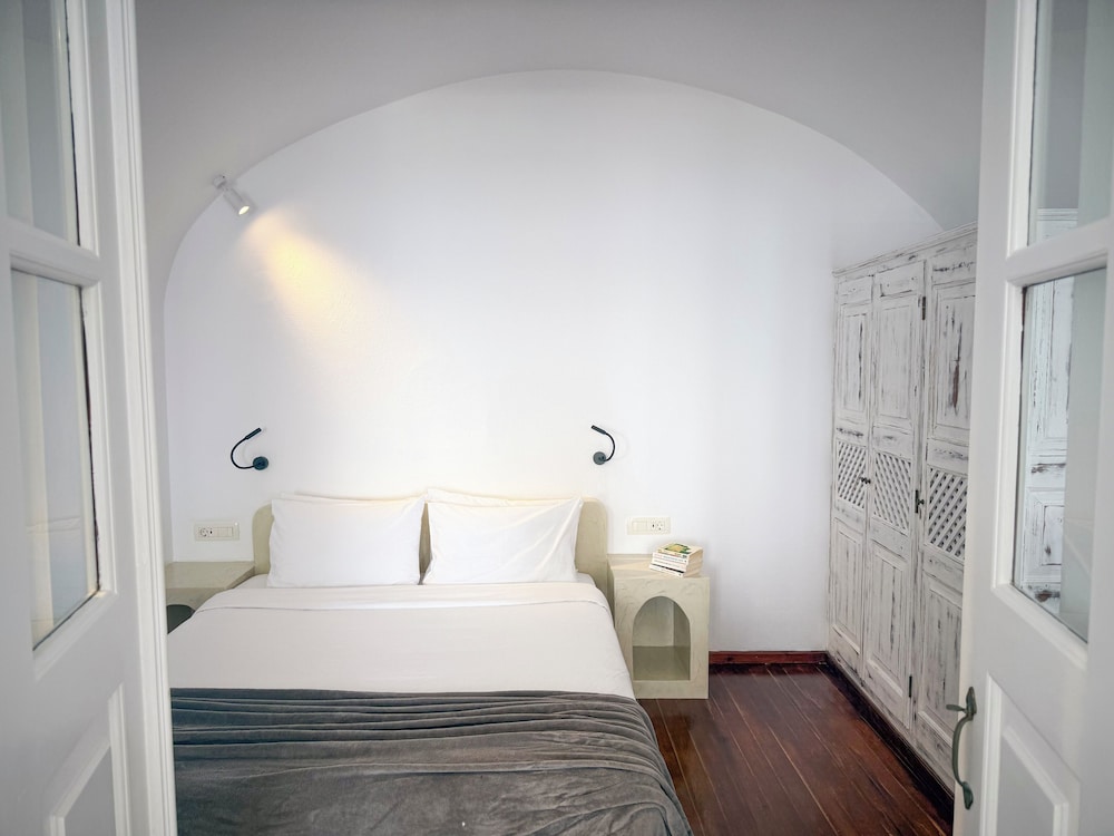 White Pearl Villas 15/50