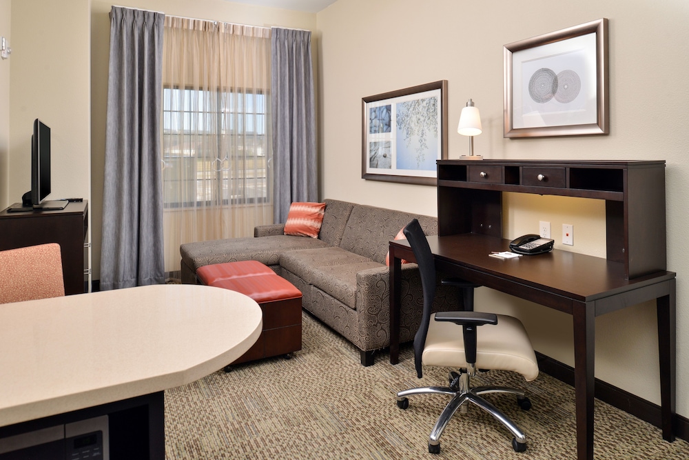 STAYBRIDGE SUITES ROCHESTER COMMERCE DR NW 51/56