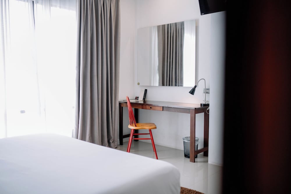 S2 Modern Boutique Hotel 20/50