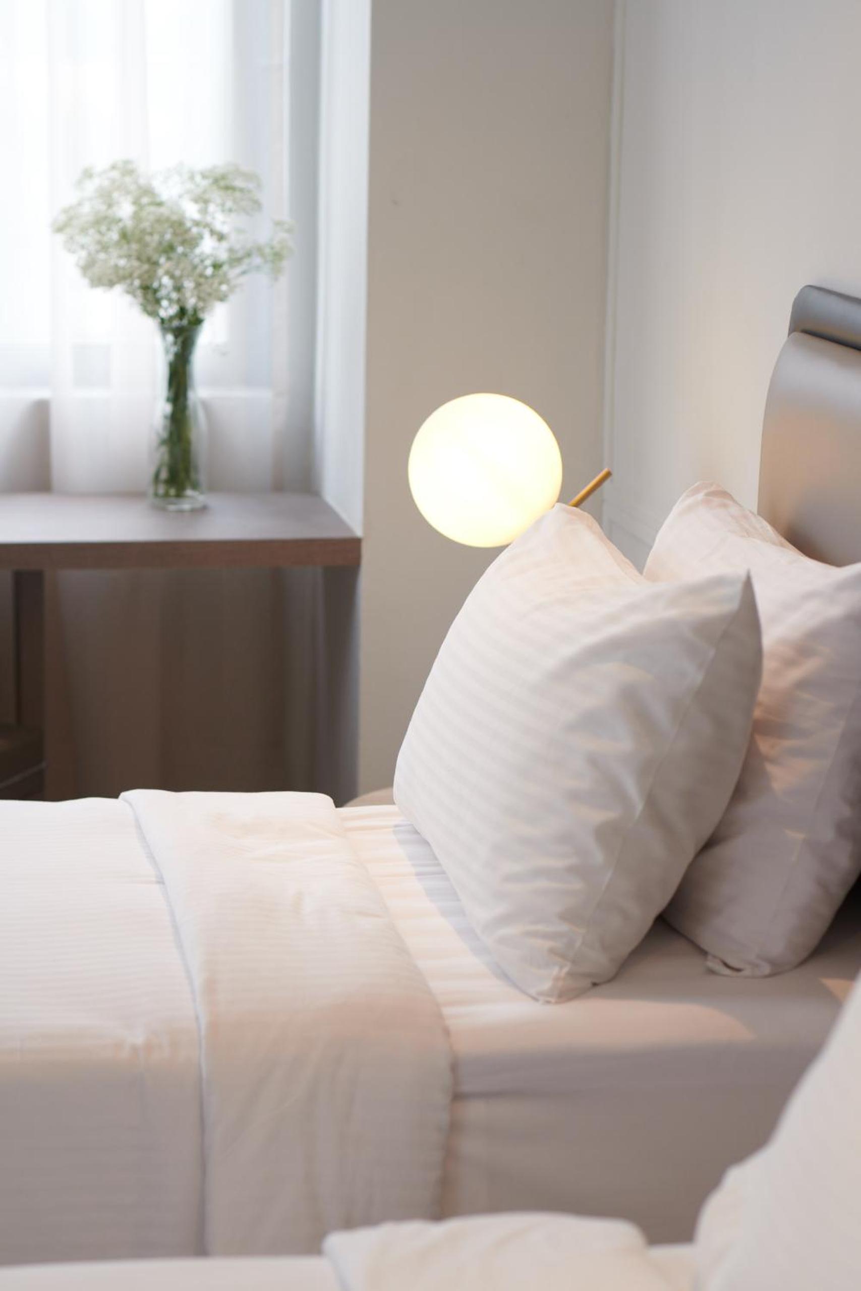 J-Hotel By Dorsett photo3