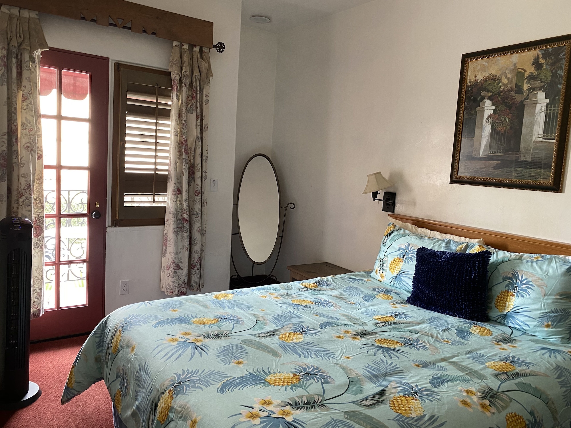 1 BEDROOM, APARTMENT, KING BED, QUEEN BED