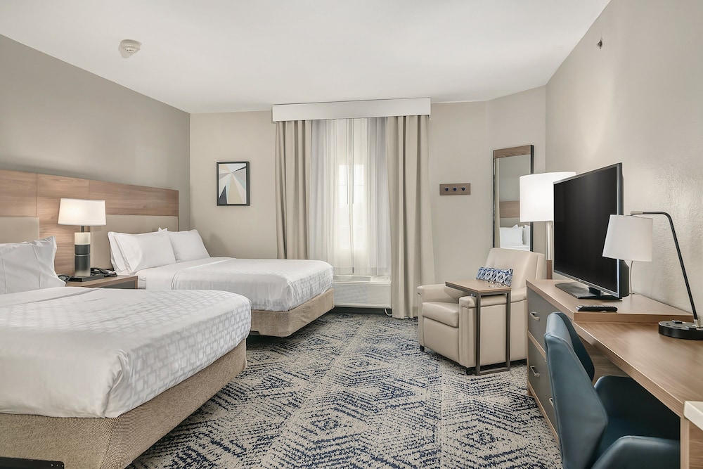 Candlewood Suites Longview 7/23