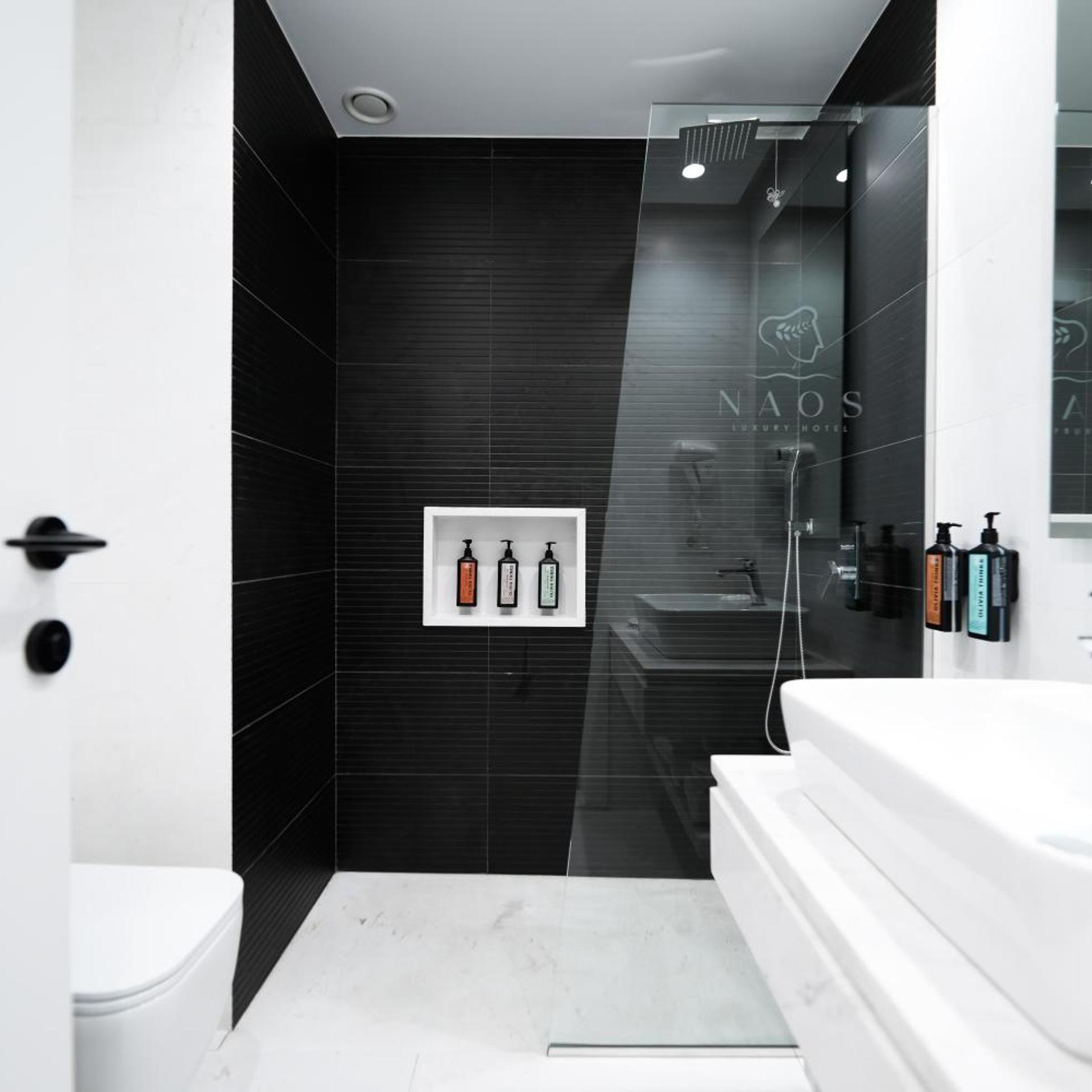 Naos Luxury Hotel 15/62