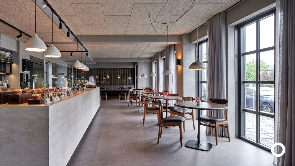 Grandi By Center Hotels 52/67