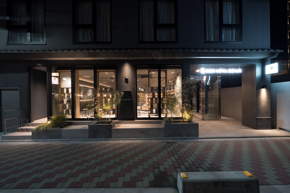 BOOK HOTEL Kyotokujo 10/18