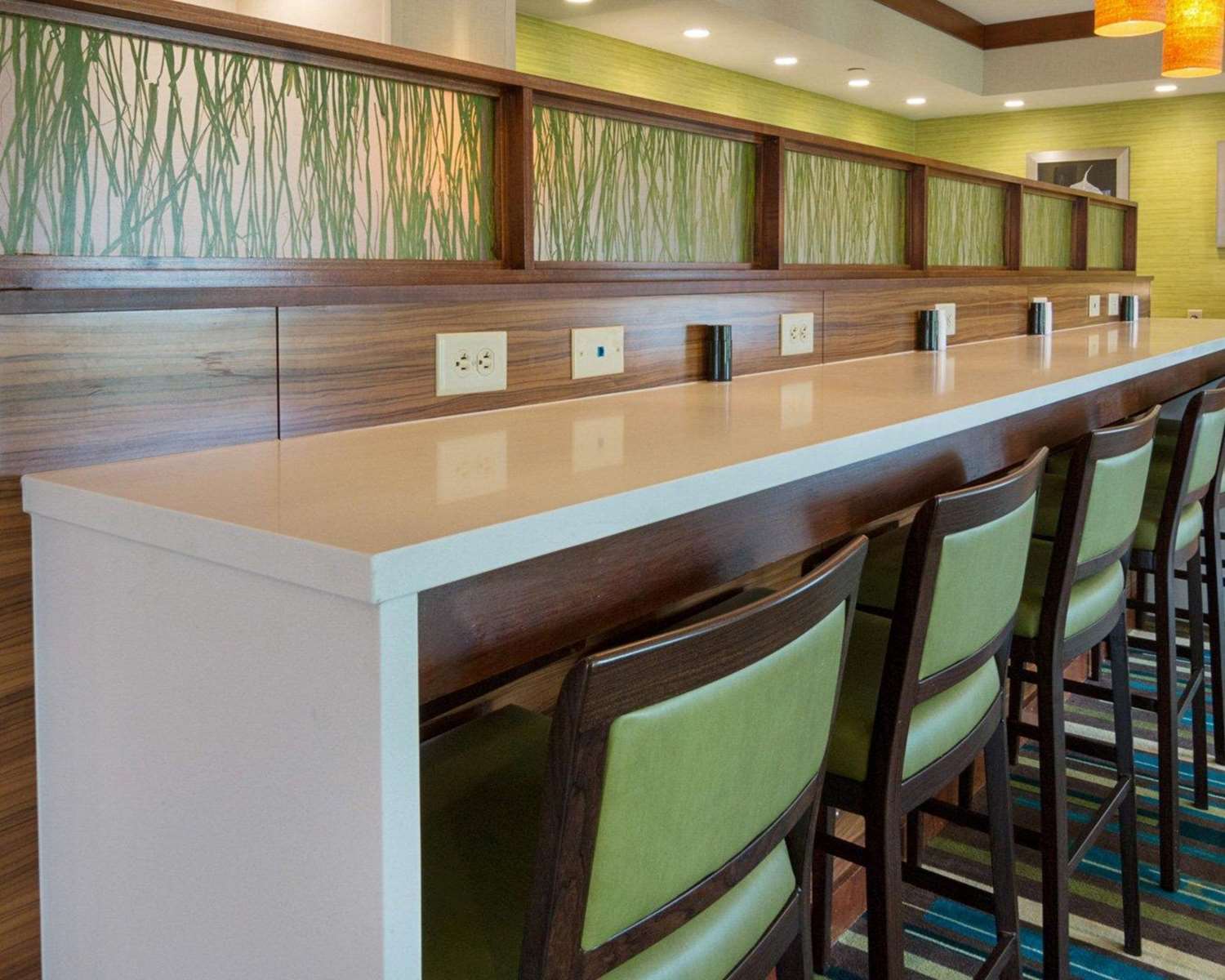 restaurant cafeteria