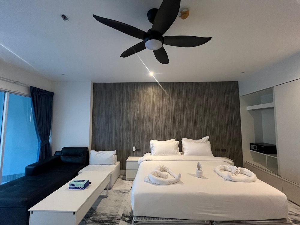 Vtsix Condo Rentals at View Talay 6 Pattaya 26/71