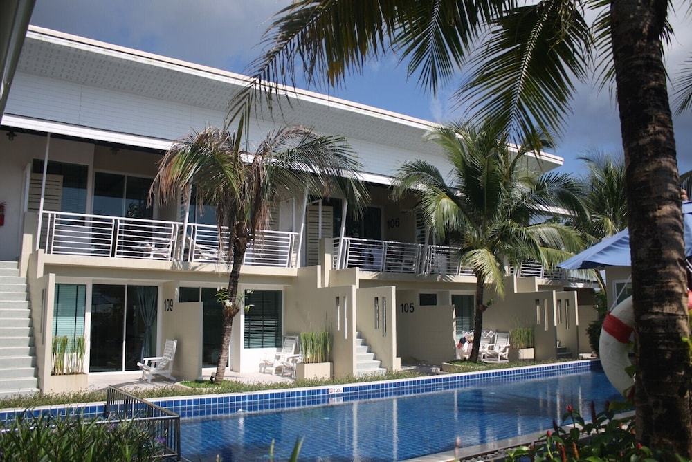 Impress Resort photo4