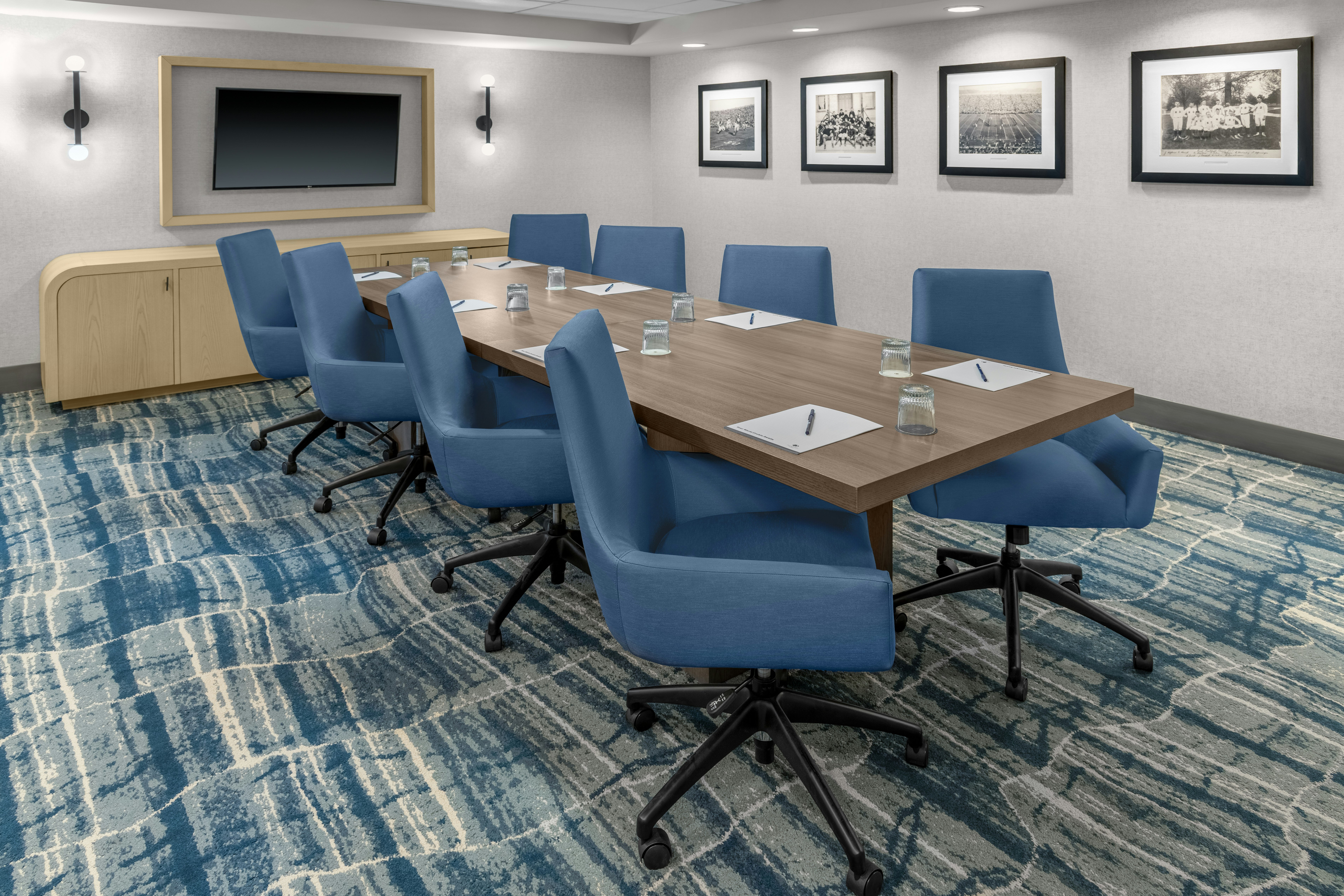 Doubletree By Hilton South Bend 32/43