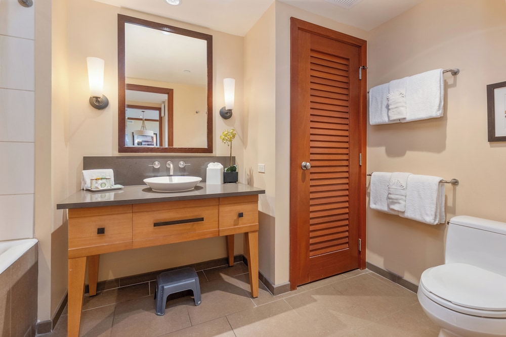 The Beach Villas at Ko Olina by Real Select Vacations 49/50