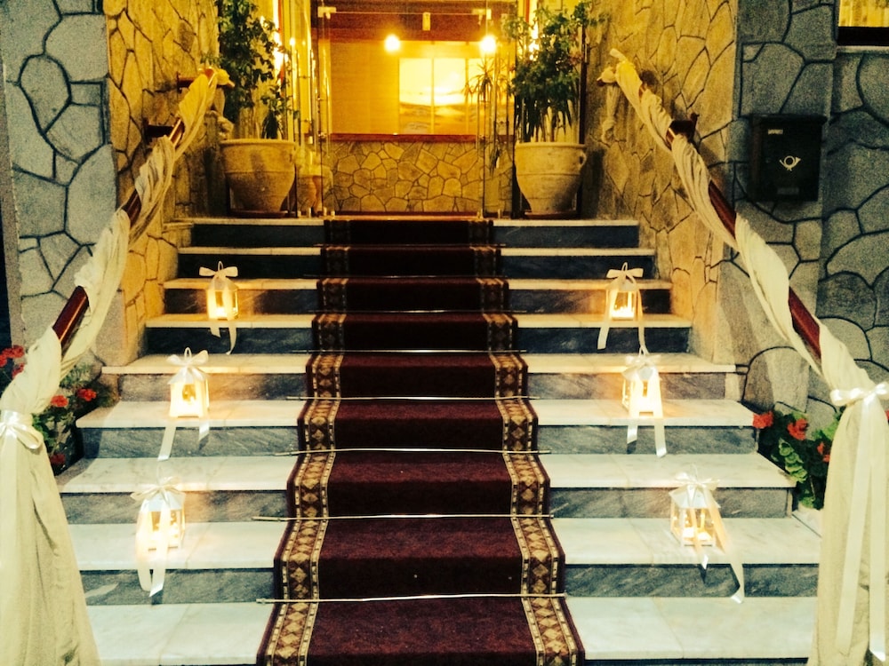 Fanari Hotel 5/40