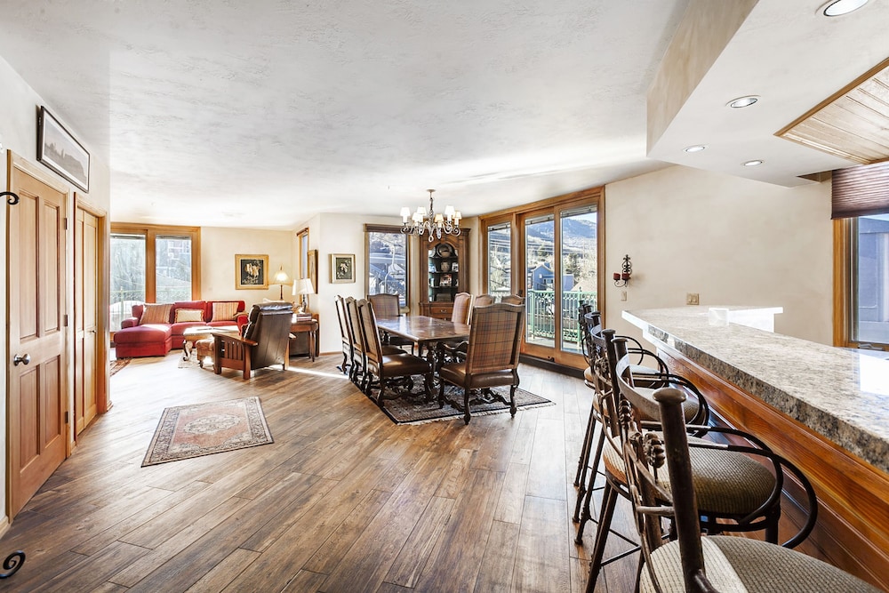 The Caledonian By All Seasons Resort Lodging 63/80