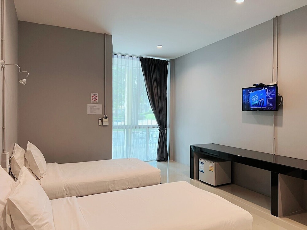 The Room at Maesai 9/40