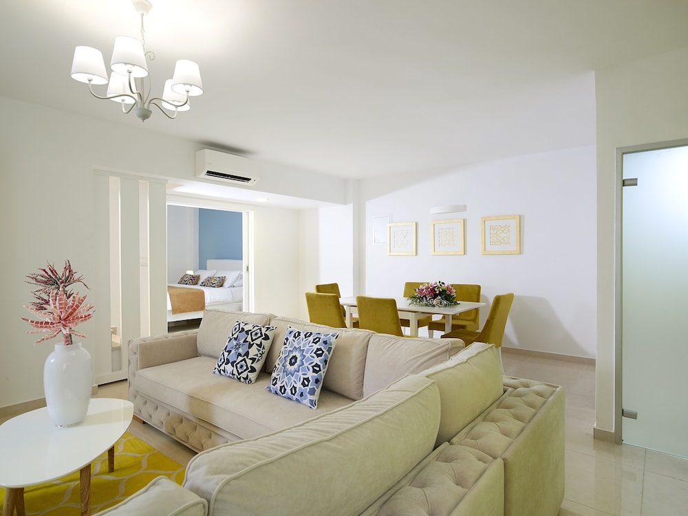 Anemos Luxury Grand Resort 132/153