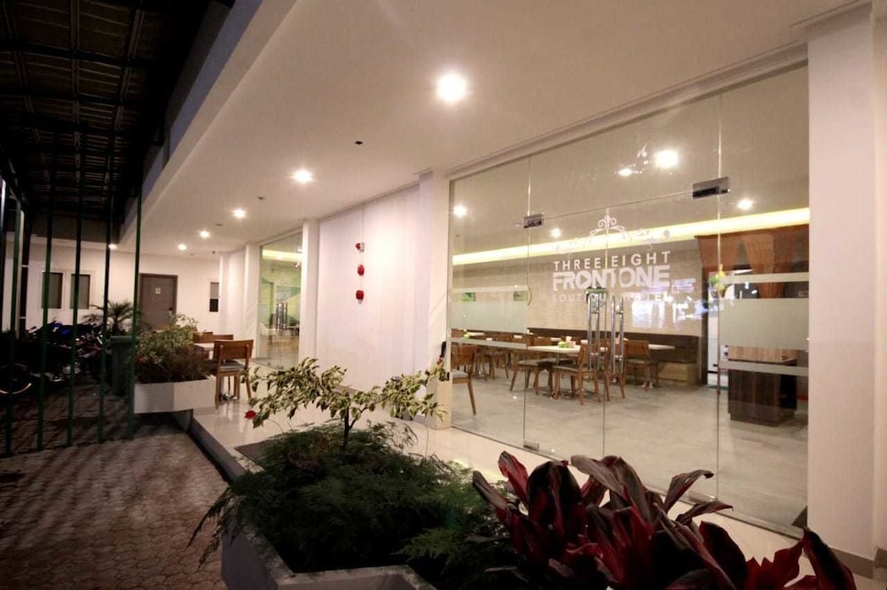 Three Eight Front One Boutique Batu 52/64