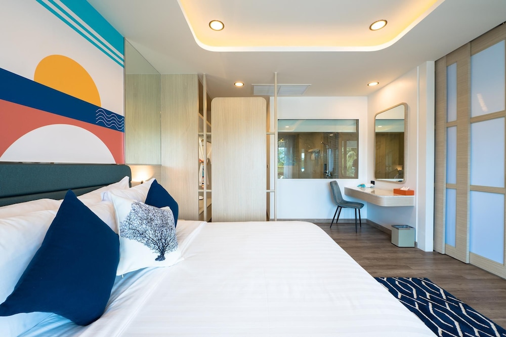 NH Boat Lagoon Phuket Resort 15/48
