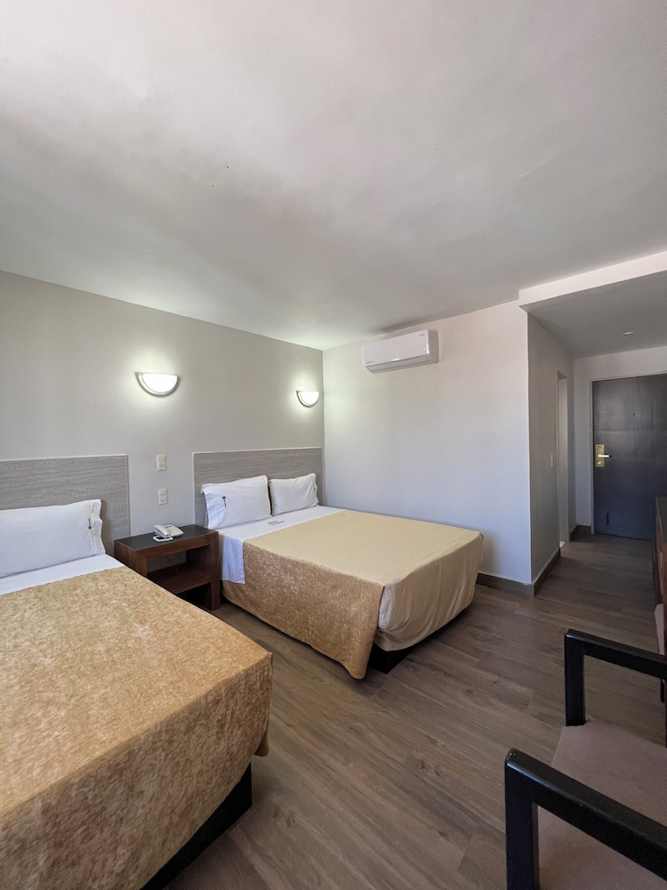 Hotel Universo Guadalajara 22/63