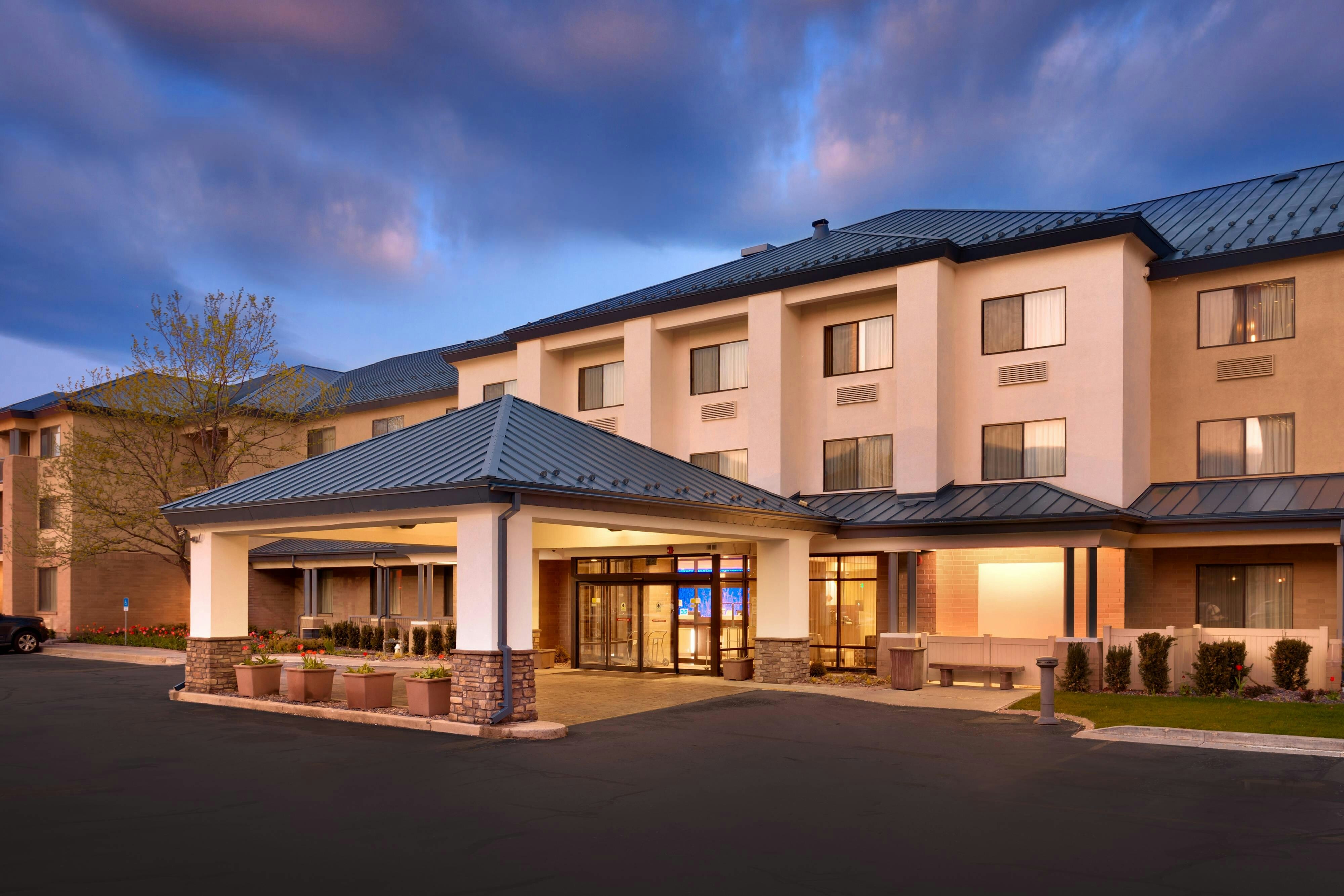 Fairfield Inn And Suites By Marriott Salt Lake City Downtown 1/17