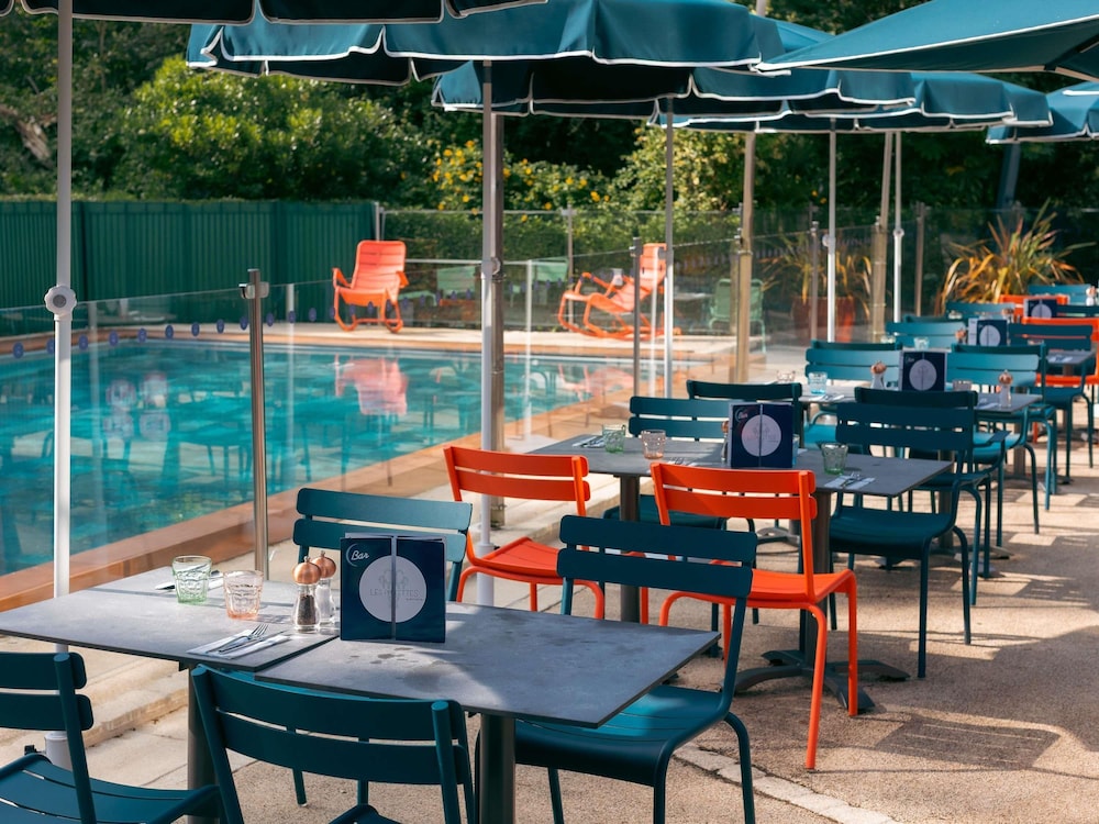 NOVOTEL LA ROCHELLE CENTRE 50/72