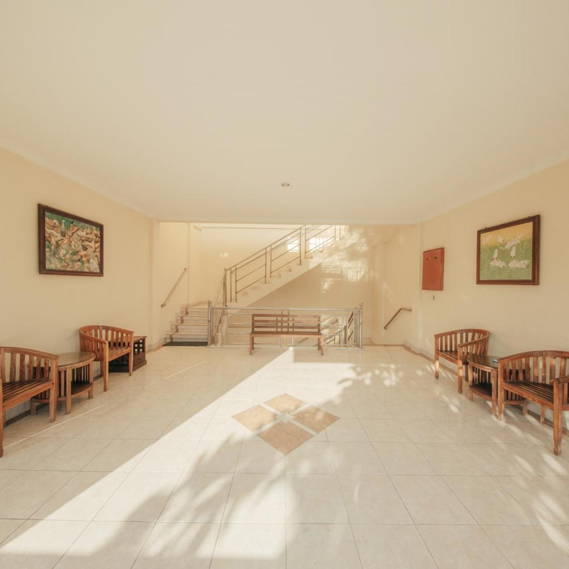 Puri Asih Hotel 24/49