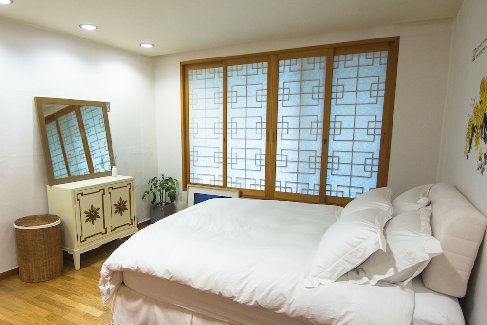 Hanso Presidential Suite Hanok Hotel 20/48