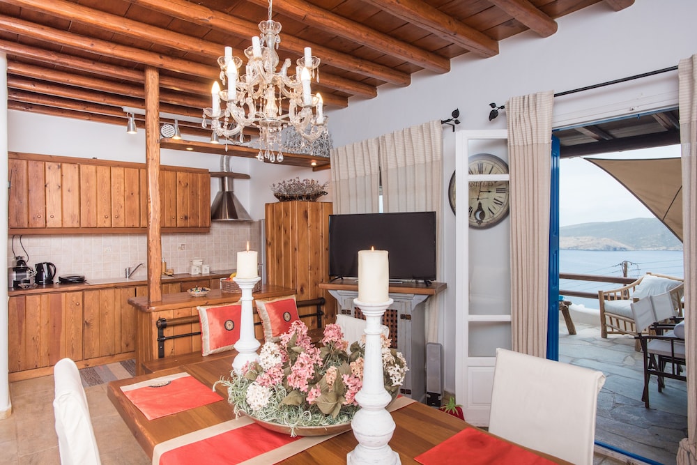 Sea Breeze Balcony Of Mykonos 16/31