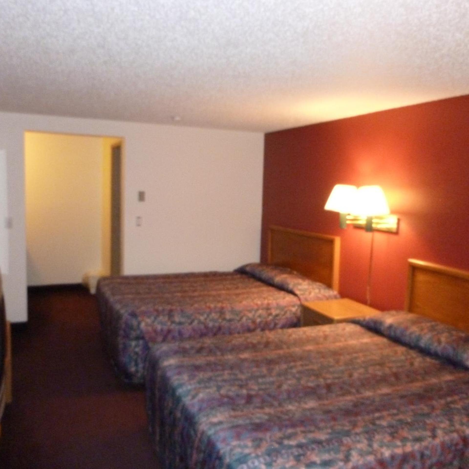 Willow Springs Motel 16/20