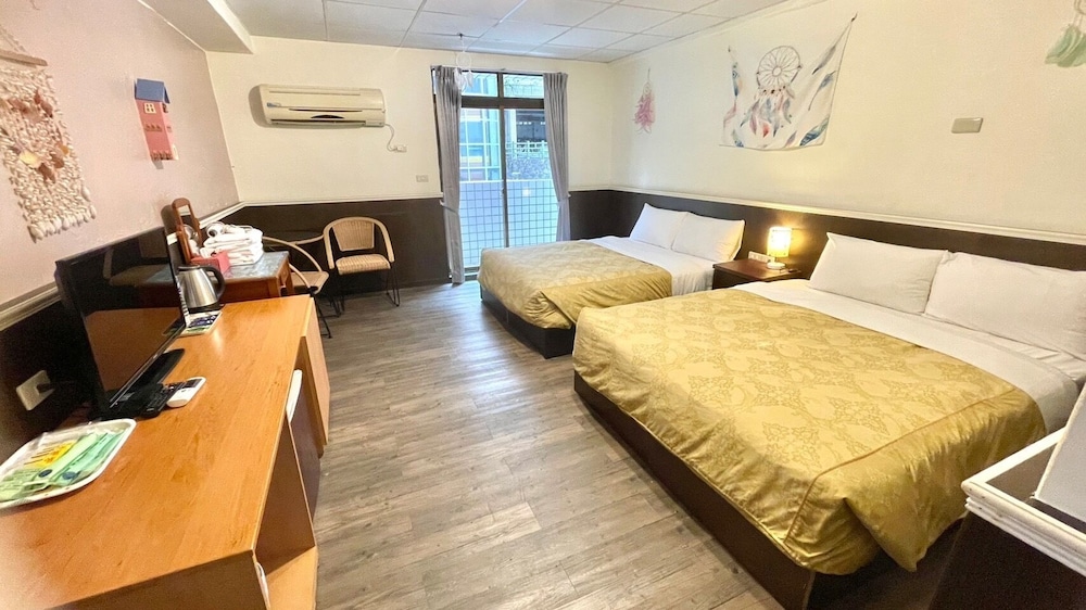 Yi-Sian Hot Spring Hotel 5/20