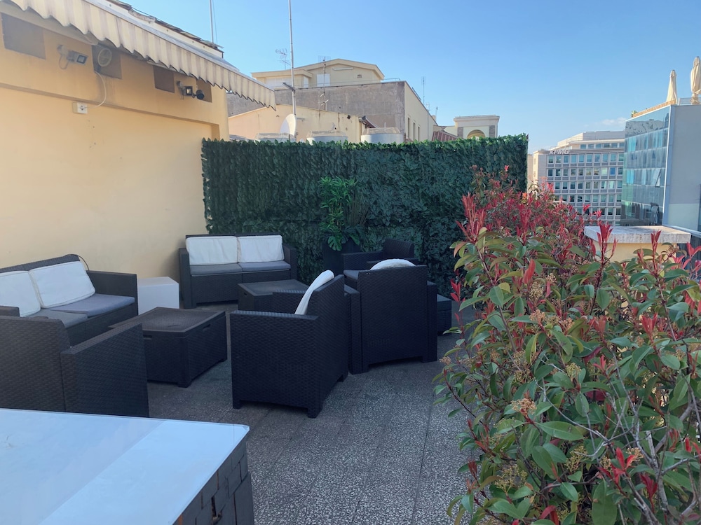 Indipendenza Hotel 35/50