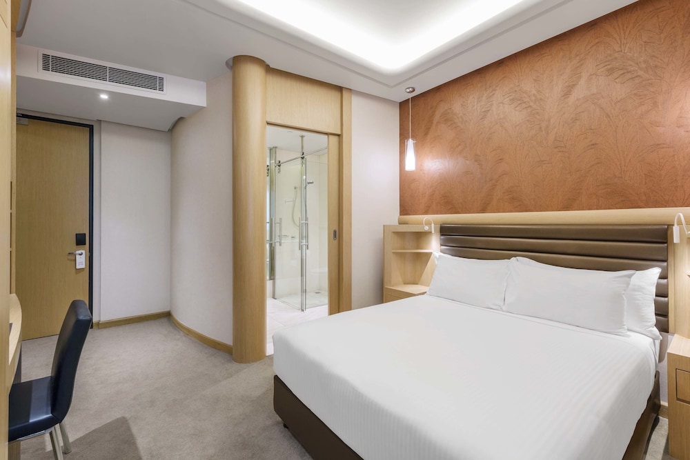 Rydges Australia Square 39/88