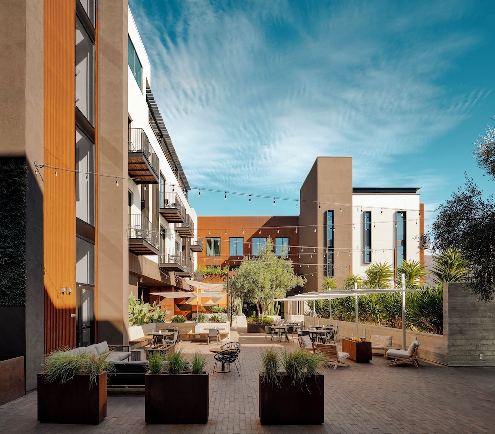 Hotel San Luis Obispo 7/50
