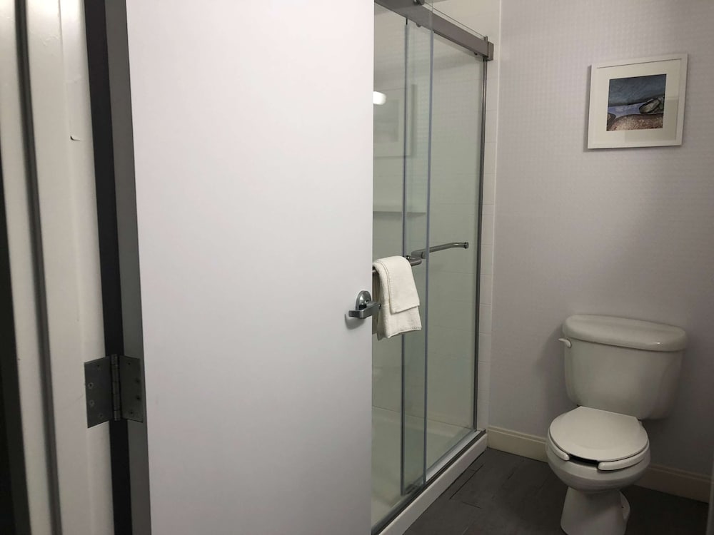 Hampton Inn Youngstown - North 26/80
