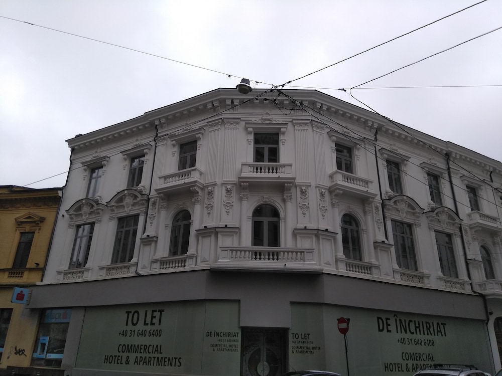 Smartrentals Bucharest Old Town 1/30