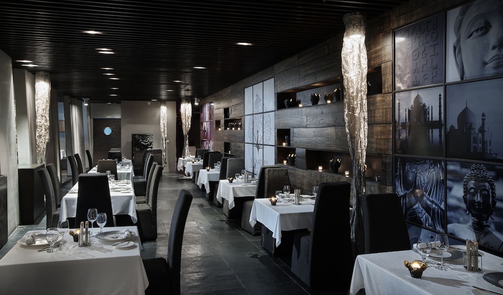 The Canvas Hotel Dubai Mgallery By Sofitel 37/49
