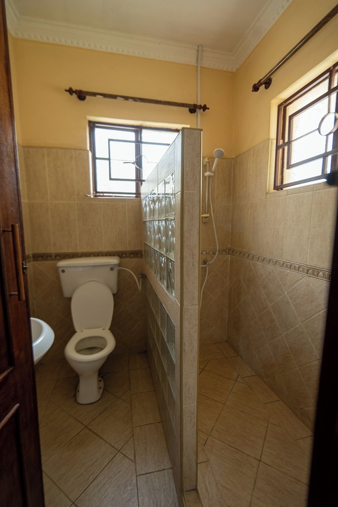 White House Of Tanzania - Hostel 45/49
