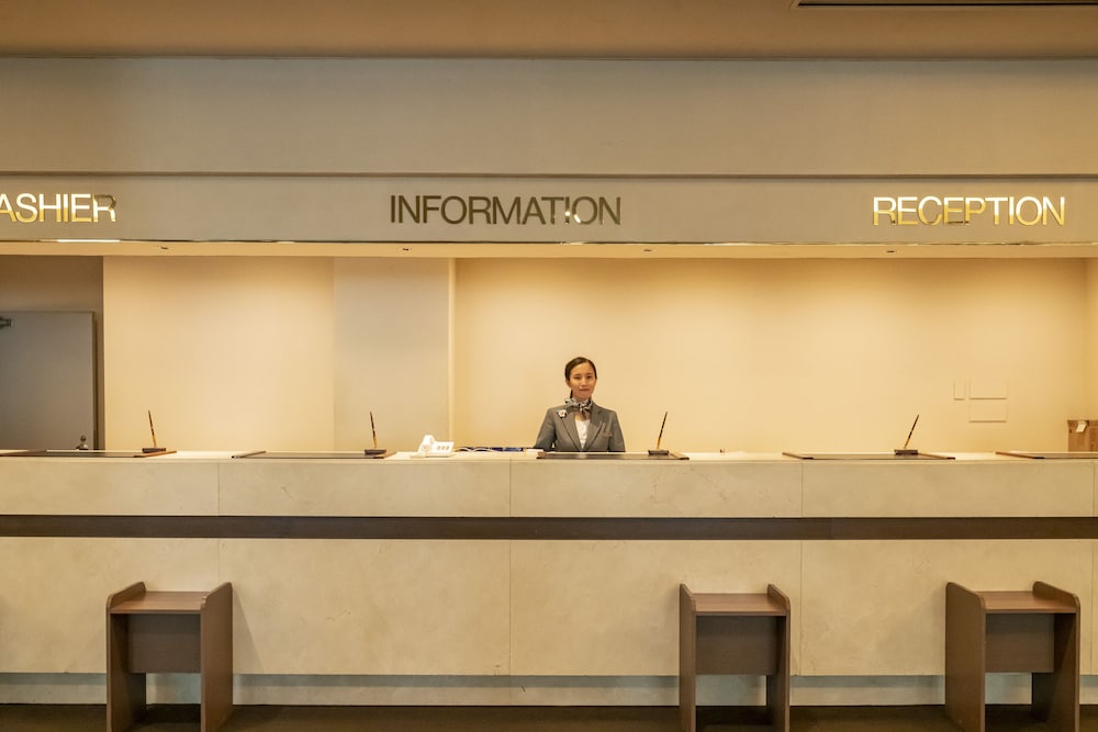 HOTEL TANGRAM 5/53