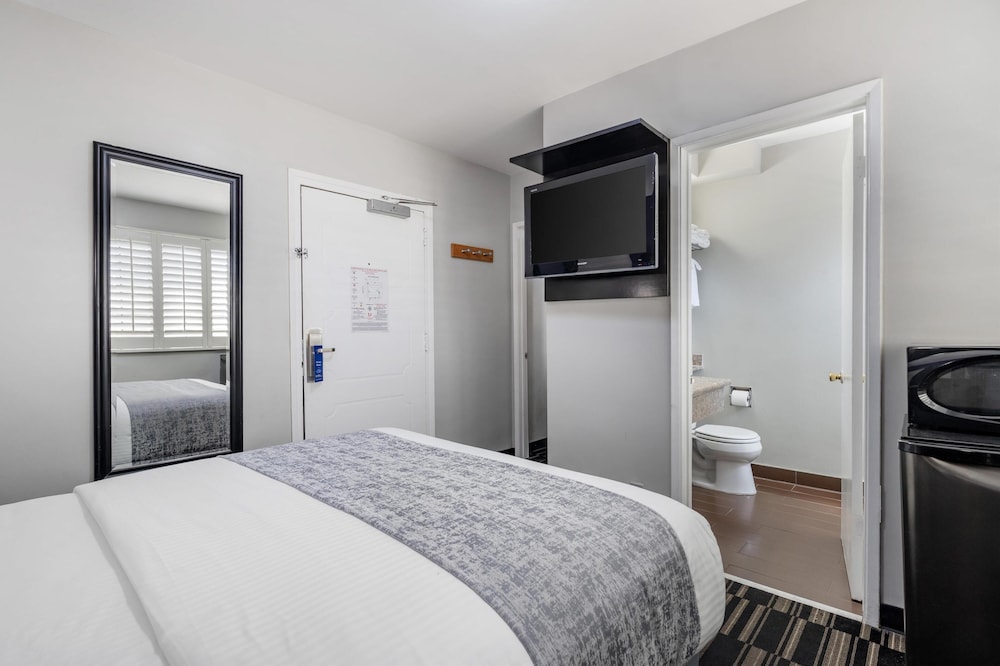 جناح عائلي بسريرين كوين، Surestay Hotel By Best Western Beverly Hills West 8/17