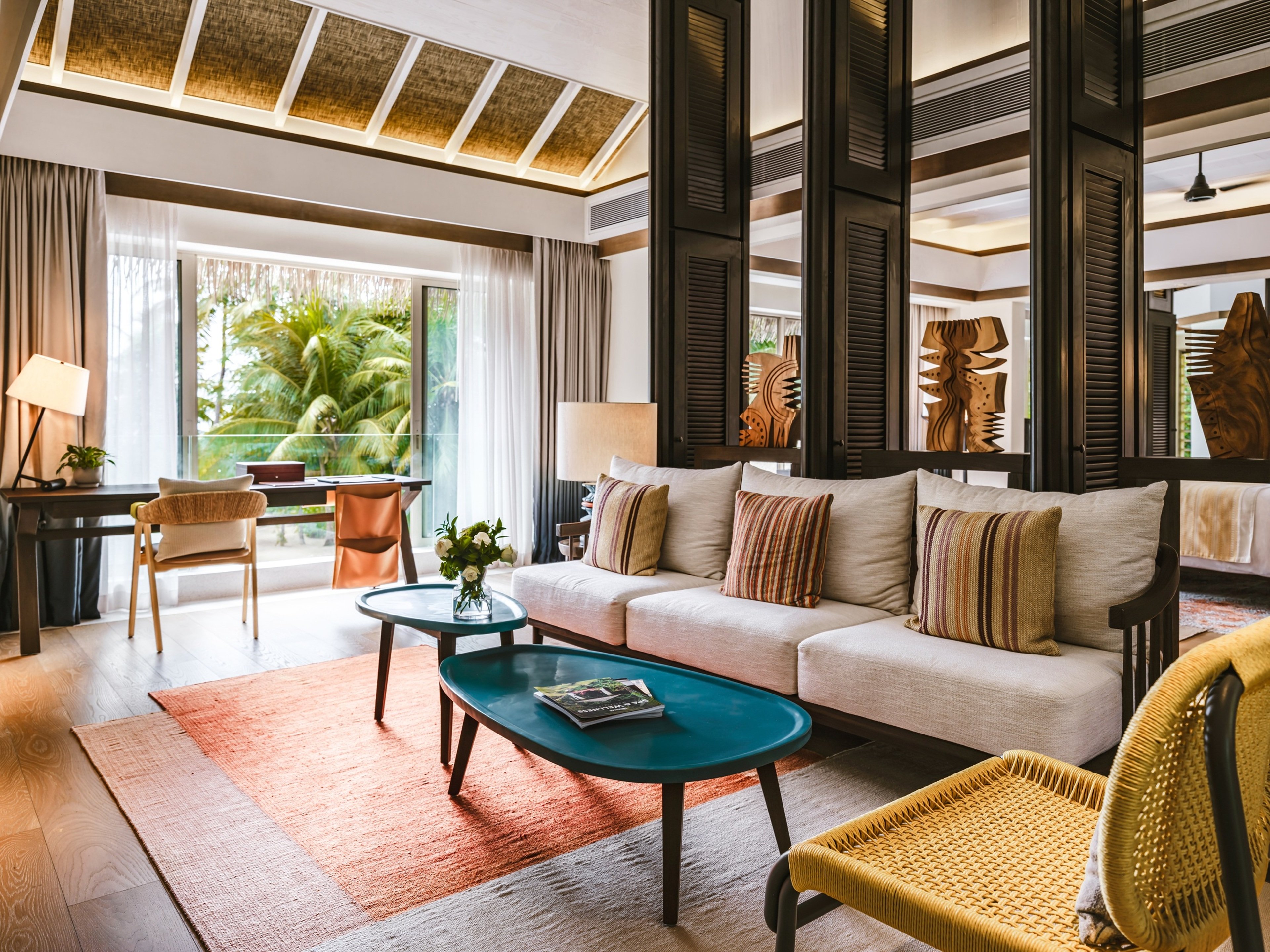 Intercontinental Hotels Maldives Maamunagau Resort 34/55