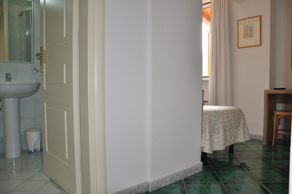 Hotel La Marticana 7/65