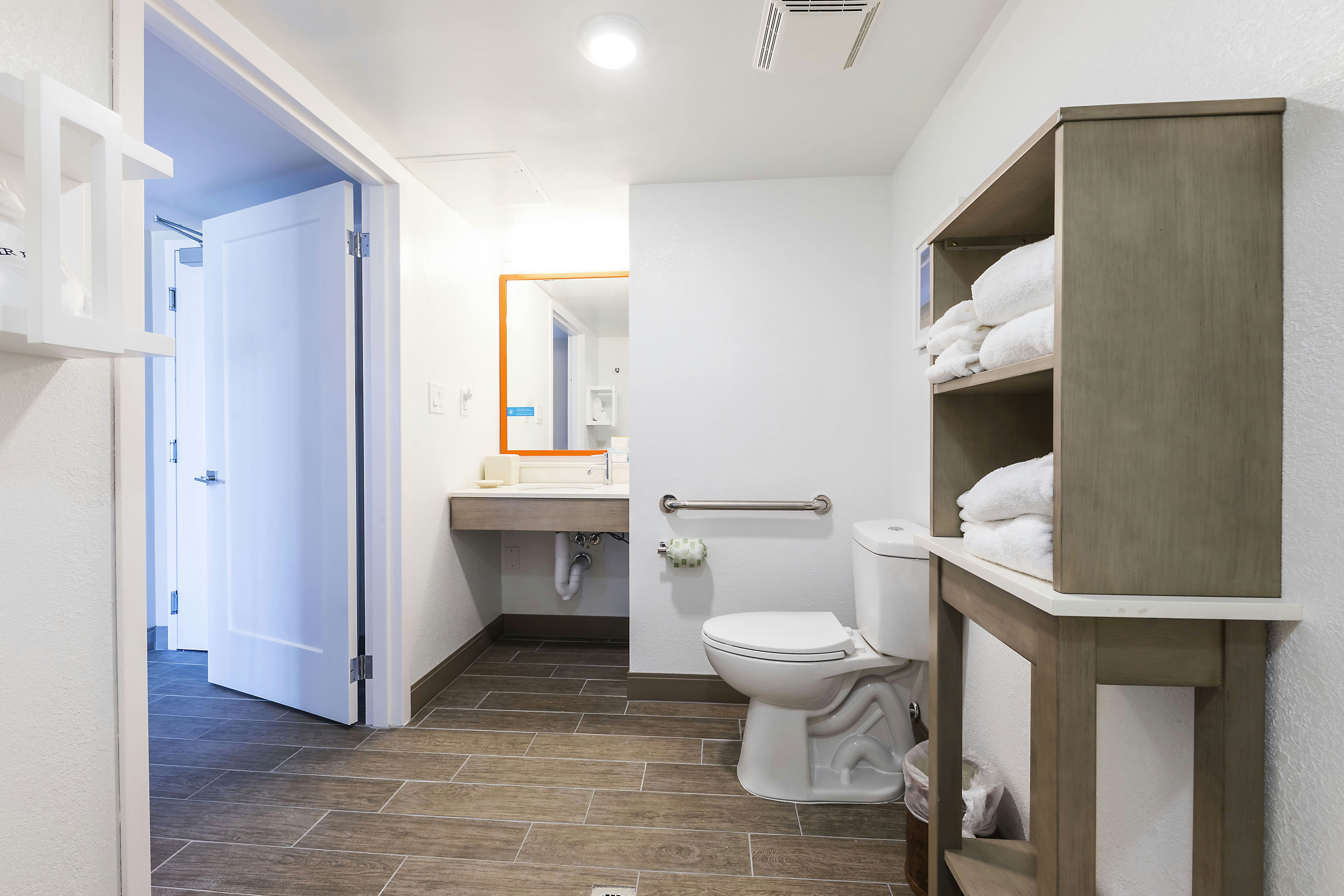 ROOM, 2 DOUBLE BEDS, ACCESSIBLE