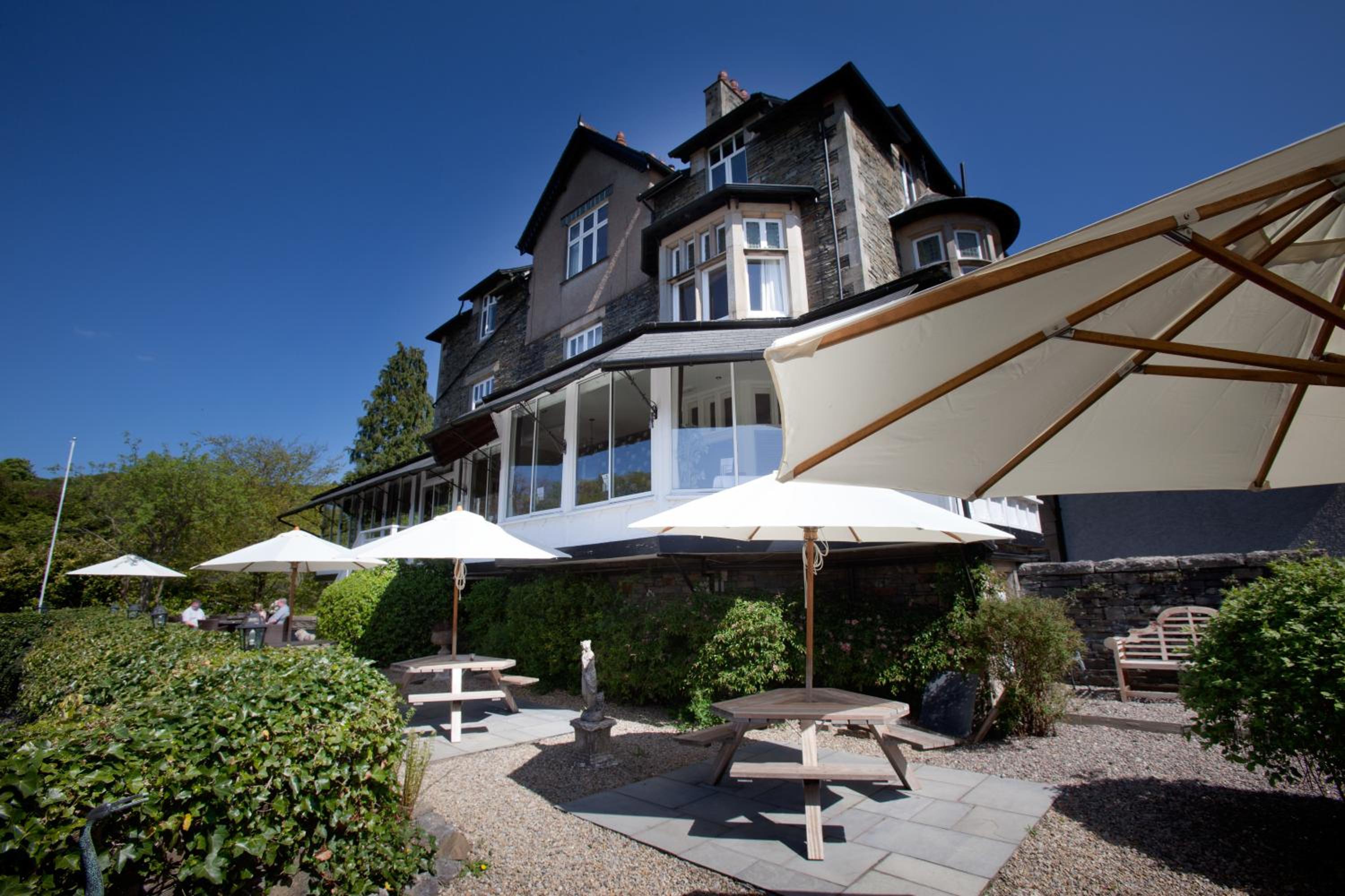 Applegarth Villa Hotel & Restaurant (Adult Only) 4/50