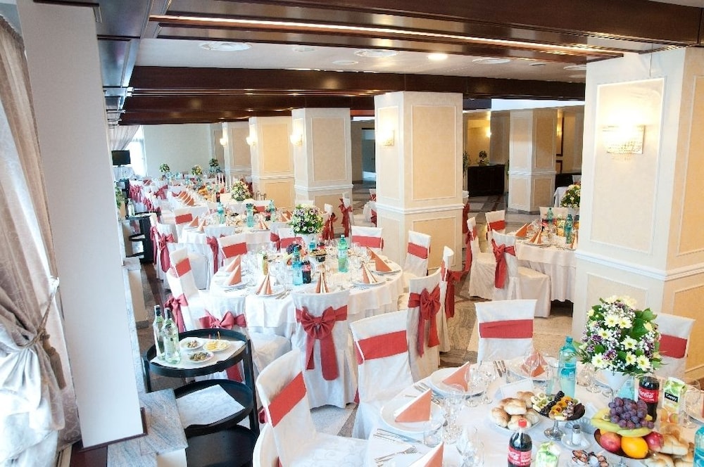 Hotel Rapsodia 35/46