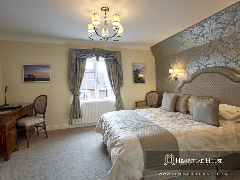 Hempstead House Hotel 53/74
