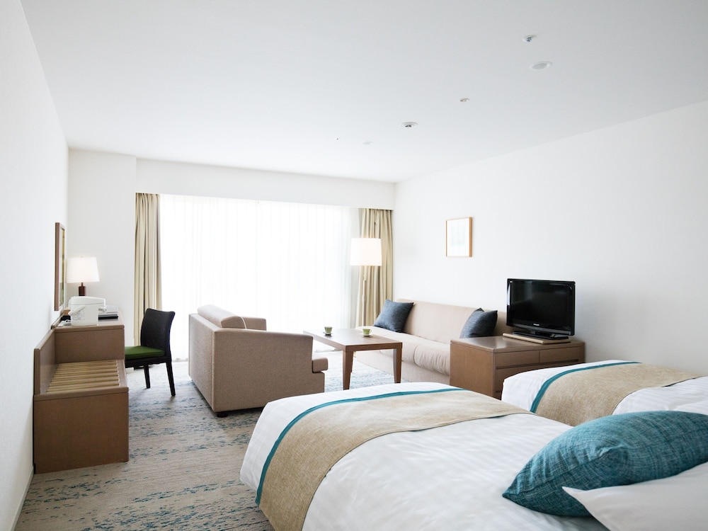 Shimoda Tokyu Hotel 26/68