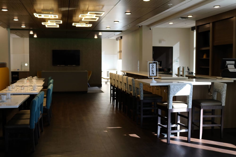 Holiday Inn Jonesboro 33/50